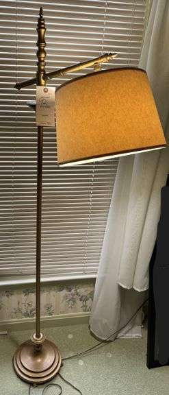 Floor lamp
