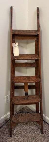 Stepladder