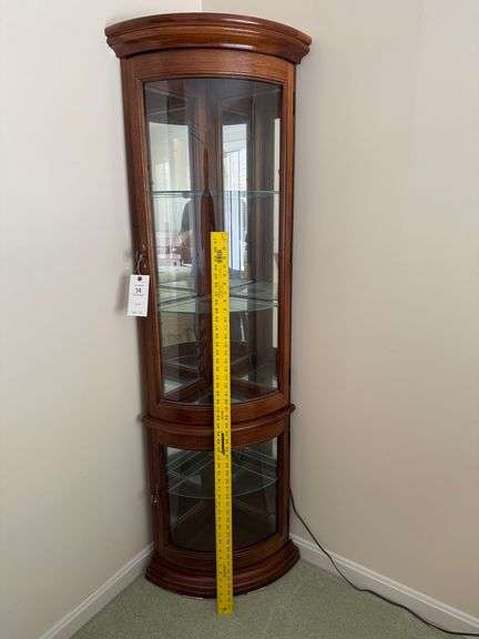 Corner curio cabinet