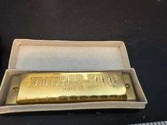2 harmonicas