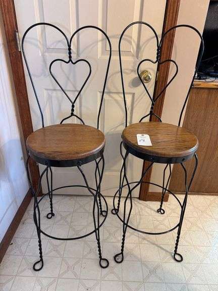 2 stools
