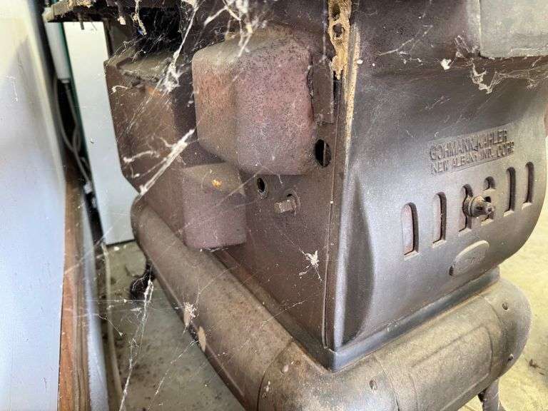 Pointer wood cook stove