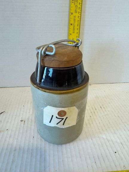 Stone jar