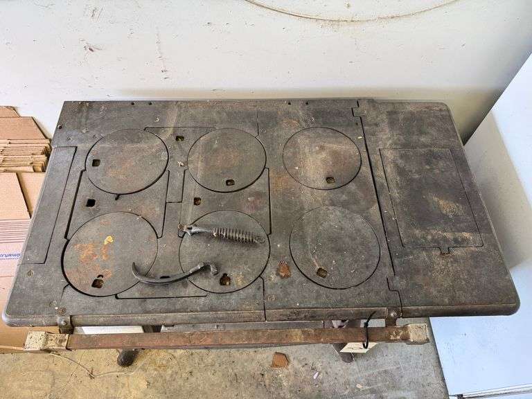 Pointer wood cook stove