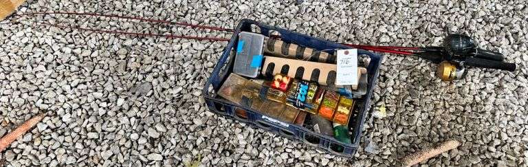 2 fishing poles and accessory