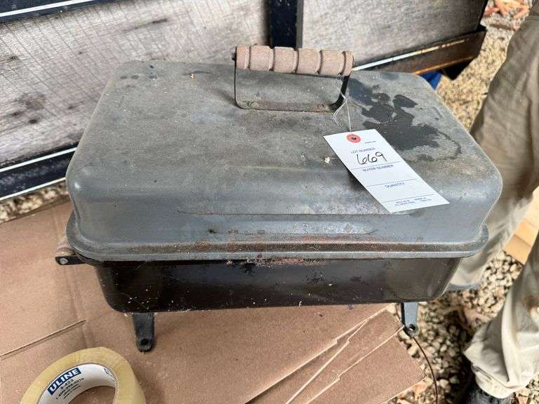 Electric grill