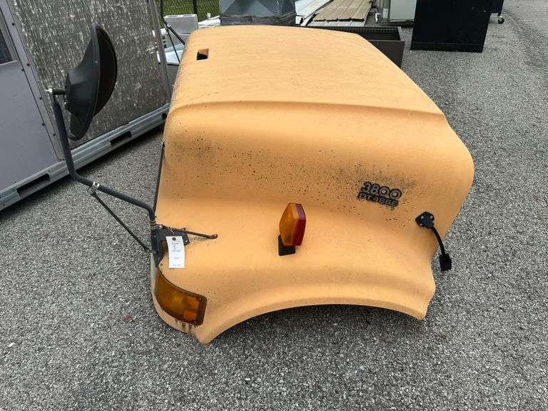 Bus hood for 3800IH