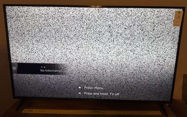LG 65 in” tv