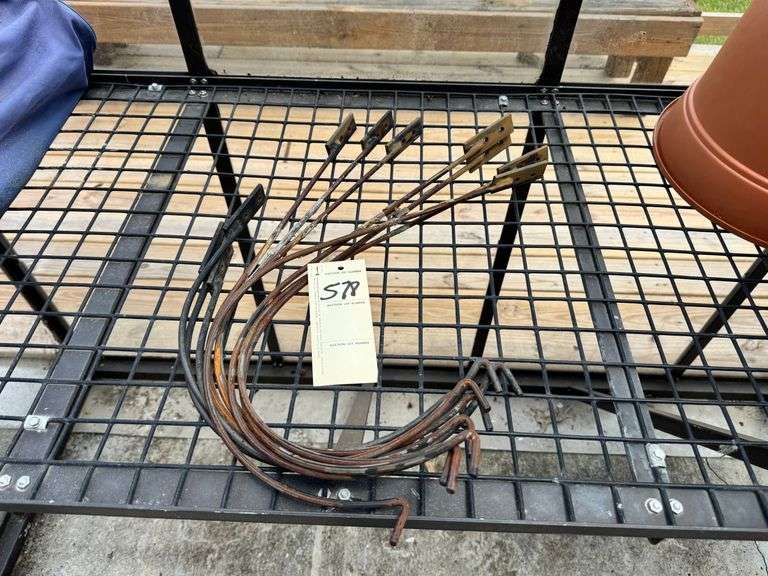 Plant hooks