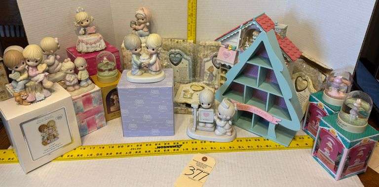 Precious memories figurines, misc