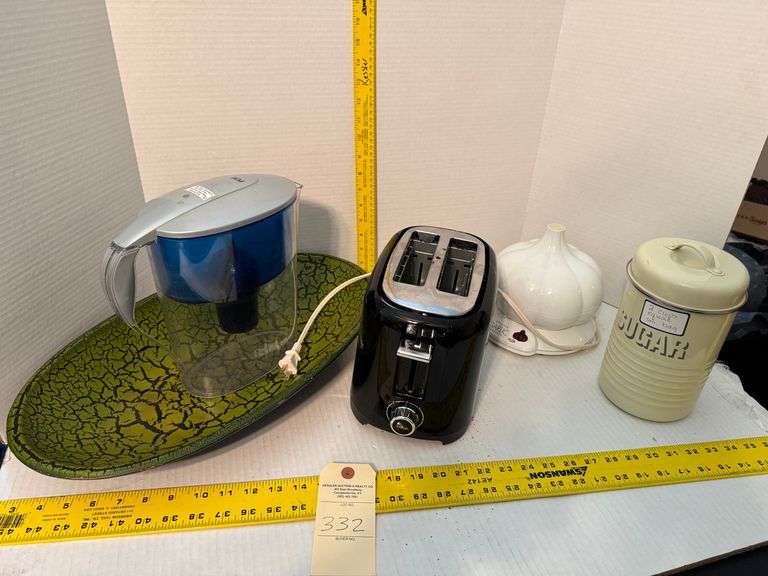 Toaster, garlic roaster, misc