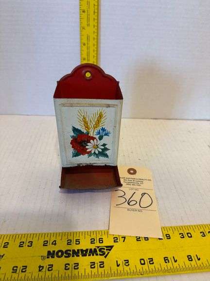 Matchbook holder
