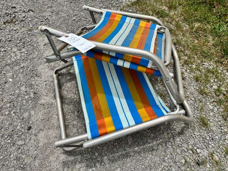 2 beach chairs