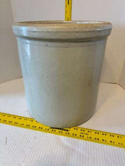 Western stoneware #6 crock