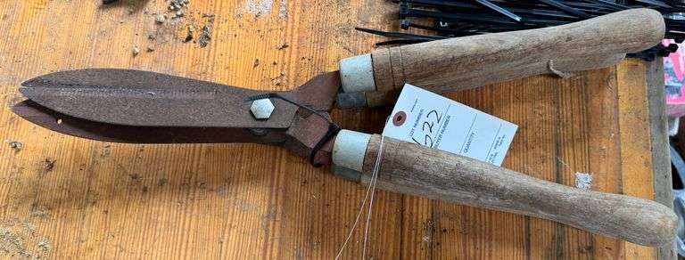 2 shears
