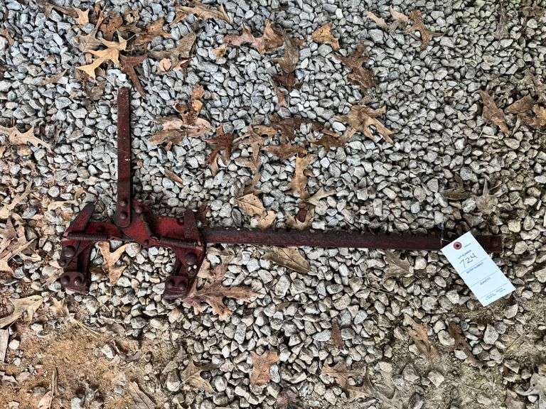 Fence stretcher