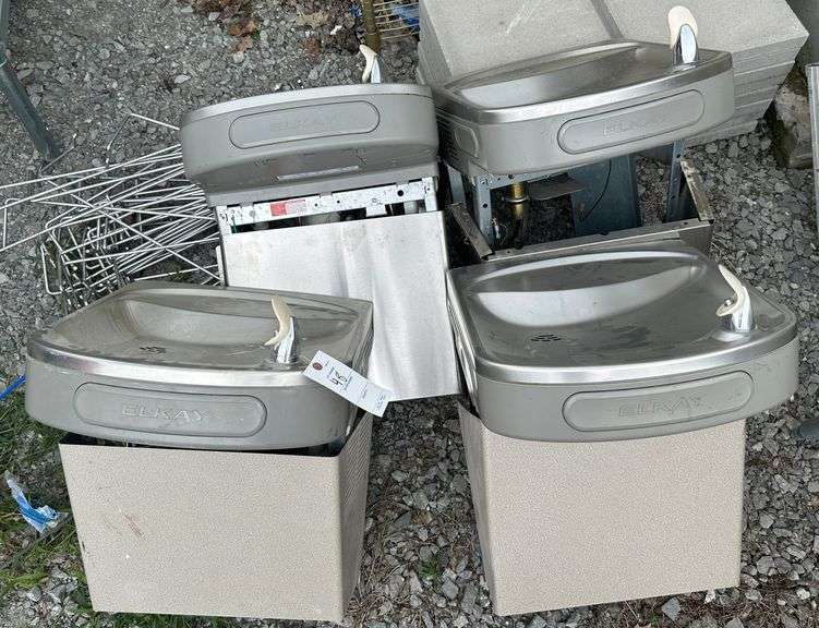 4 Elkay water fountains(possibly parts only)