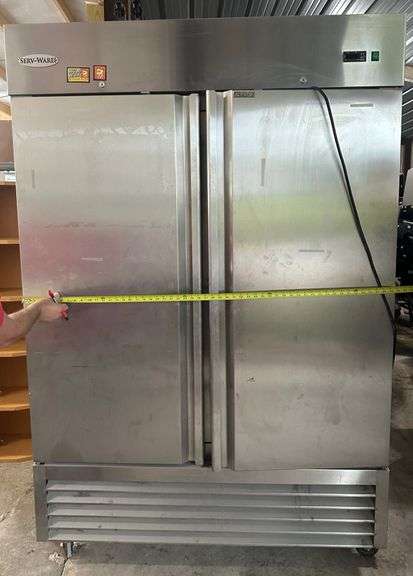 Servware refrigerator on wheels