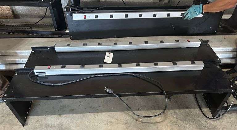 7 risers (6 w/powerstrip)