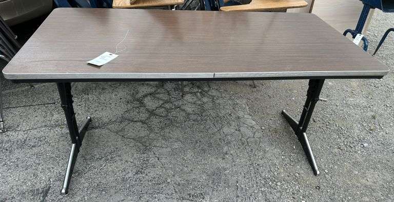 5' table