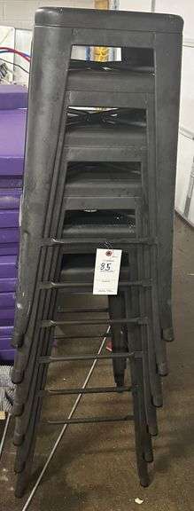6 black stools