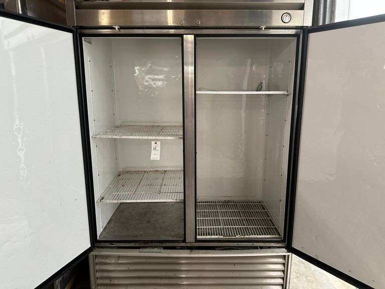 True refrigerator