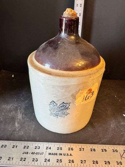 Western stoneware jug