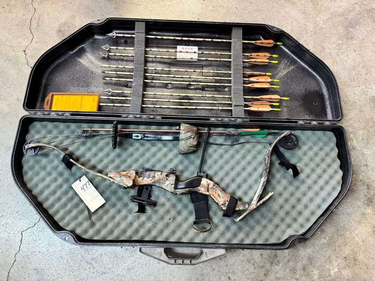 Broke bow and arrows, case