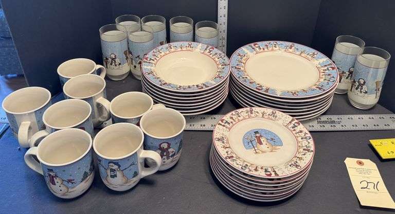 Snowman dishes