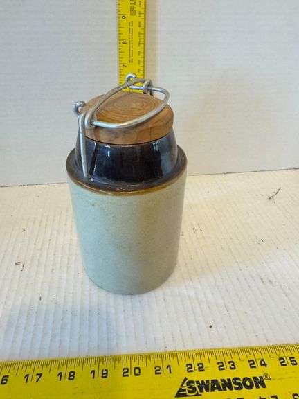 Stone jar