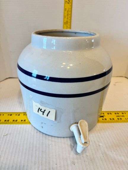 Water jug
