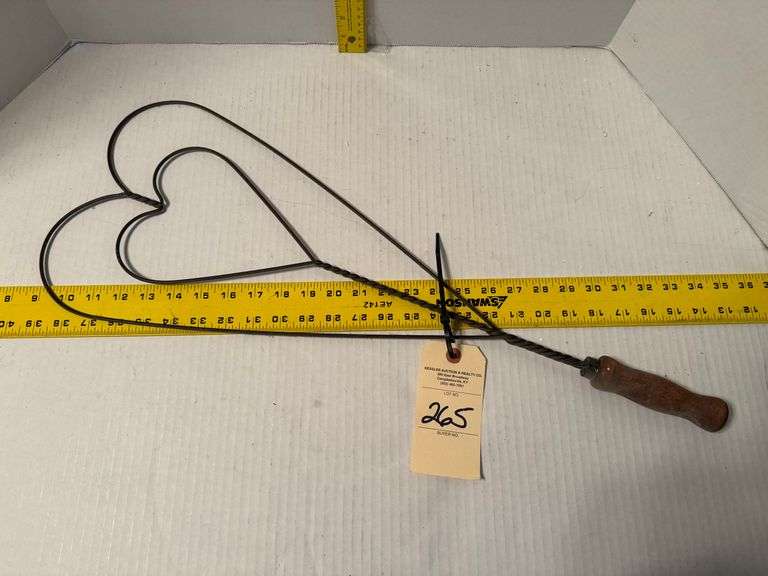 Rug beater