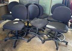 7 Swivel Desk Chairs