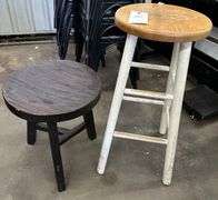 2 Stools