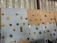 5 climbing wall panels 4'x8'