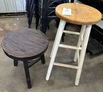 2 Stools