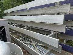 4 rise 21' aluminum bleacher