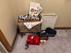 Sewing box, thread, misc