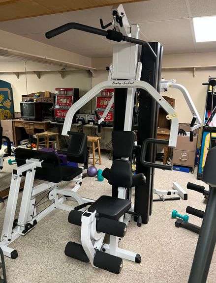 Body Solid Exercise Gym