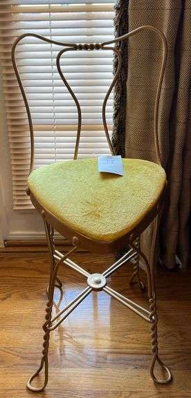 Vanity Chair