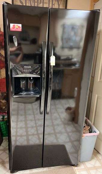 Frigidaire Refrigerator