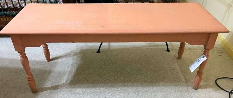 Peach Color Table