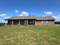 House & 56.764+/- Acres - Tractors, Trucks, & More - Julie Williams Estate & The Late Douglas Williams - Part 3