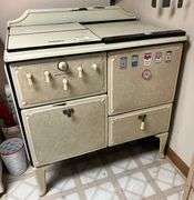 Julie Williams Estate & The Late Douglas Williams - Online Only Auction Part 2