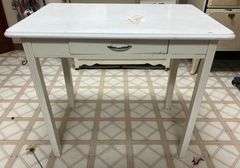 Julie Williams Estate & The Late Douglas Williams - Online Only Auction Part 2