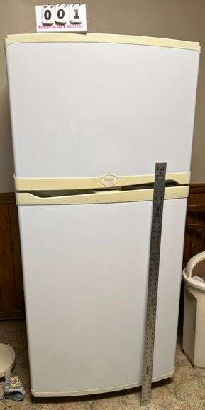 Whirpool Refrigerator