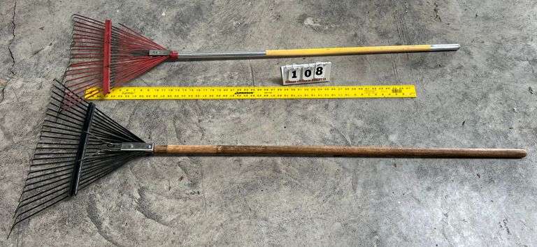 2 rakes