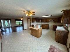 House & 56.764+/- Acres - Tractors, Trucks, & More - Julie Williams Estate & The Late Douglas Williams - Part 3