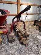 House & 56.764+/- Acres - Tractors, Trucks, & More - Julie Williams Estate & The Late Douglas Williams - Part 3