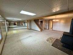 House & 56.764+/- Acres - Tractors, Trucks, & More - Julie Williams Estate & The Late Douglas Williams - Part 3